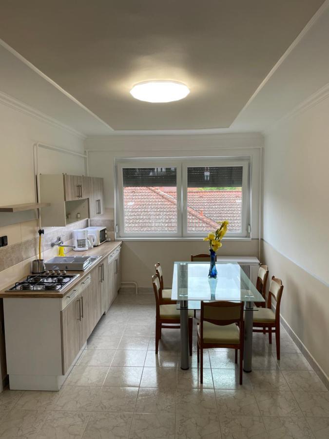 Pingvin Cukraszda Apartman Felso Szint Balatonmáriafürdő Exteriör bild