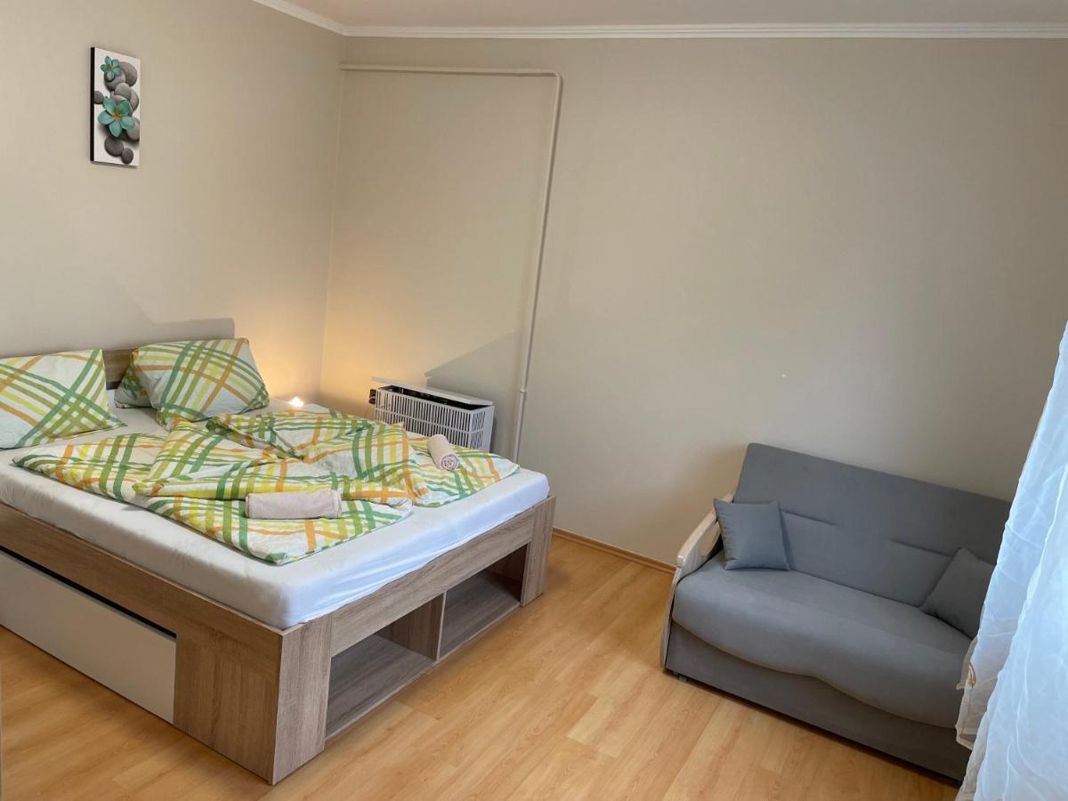 Pingvin Cukraszda Apartman Felso Szint Balatonmáriafürdő Exteriör bild
