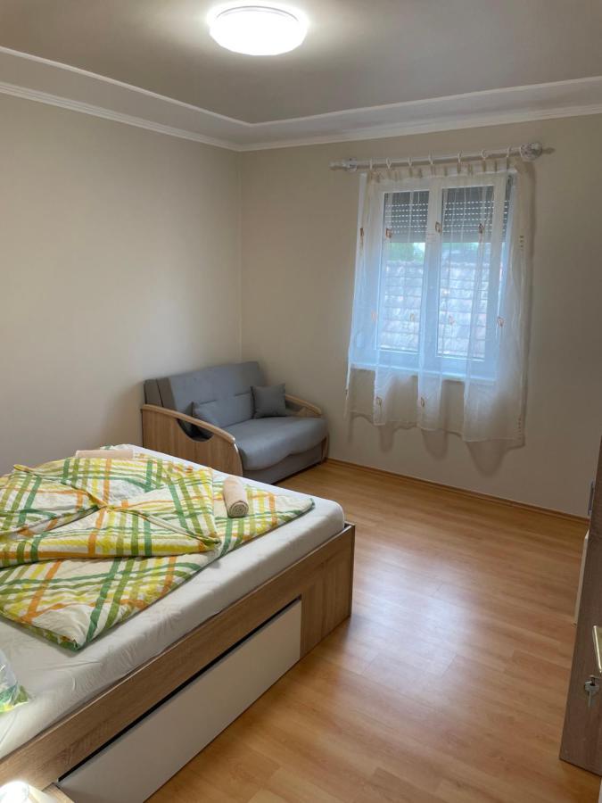 Pingvin Cukraszda Apartman Felso Szint Balatonmáriafürdő Exteriör bild