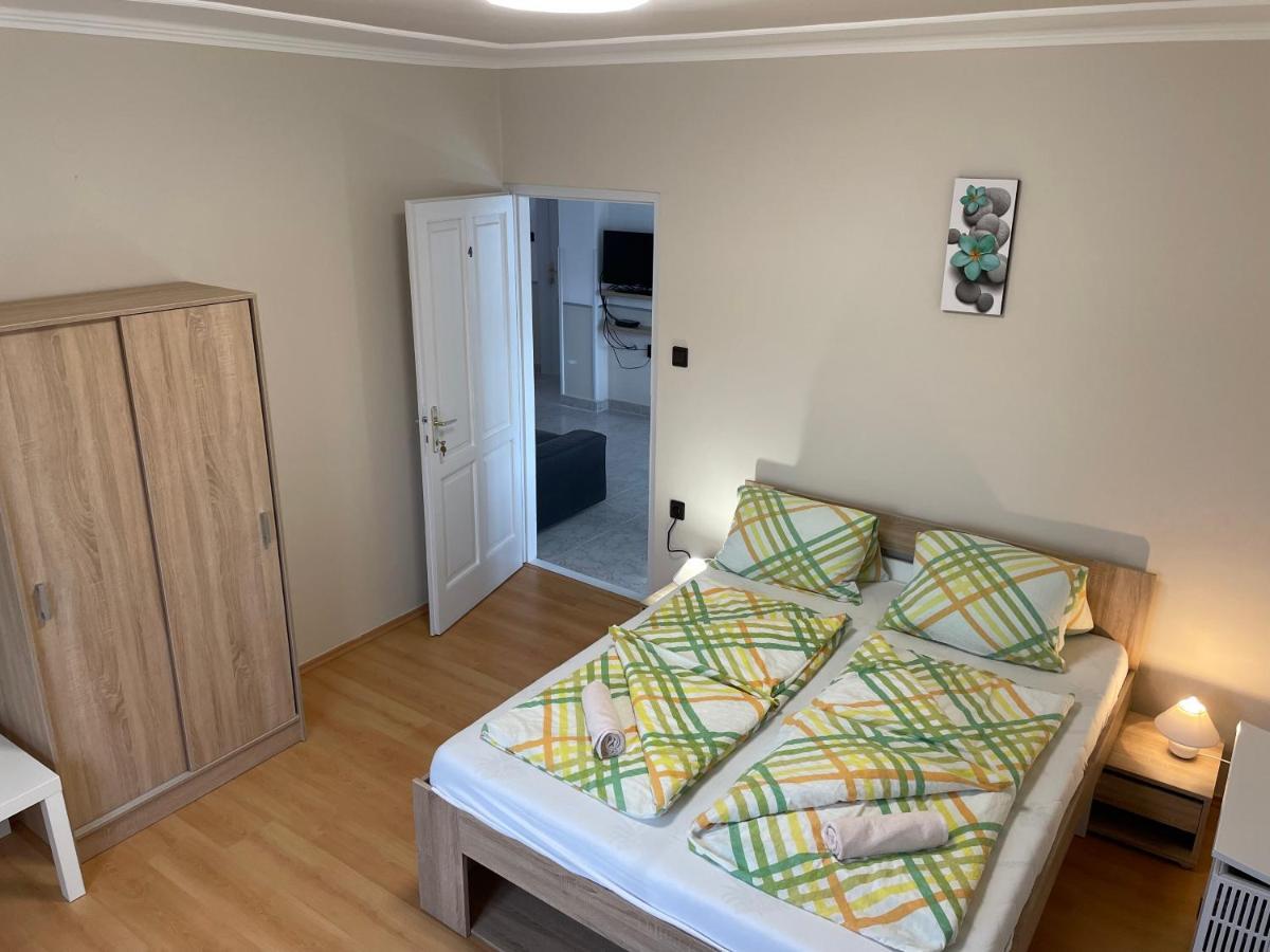 Pingvin Cukraszda Apartman Felso Szint Balatonmáriafürdő Exteriör bild
