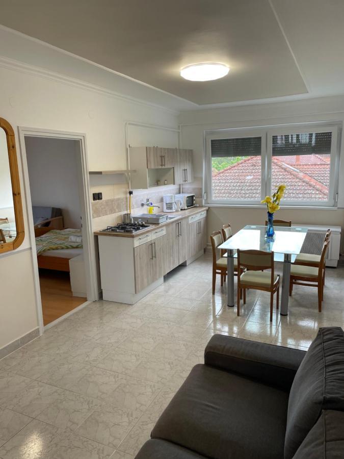 Pingvin Cukraszda Apartman Felso Szint Balatonmáriafürdő Exteriör bild